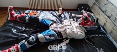 photo_5949773128513208269_y